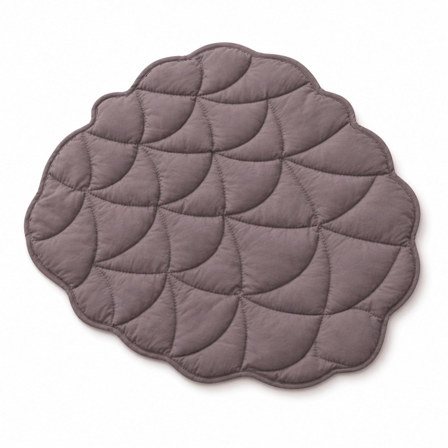 Leaf-Shaped Quilted Pet Mat for Dogs and Cats – Machine-Washable Floor, Bed and Sofa Mat