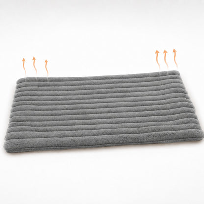 Self-Warming Pet Mat for Dogs and Cats, Soft Fleece Washable Sleeping Pad